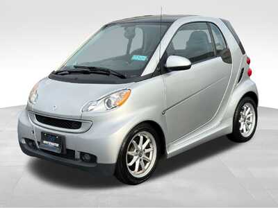 2009 Smart ForTwo, $5800. Photo 2