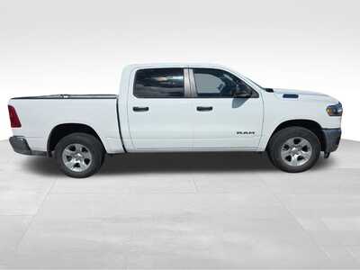 2025 RAM 1500 Crew Cab, $0. Photo 5