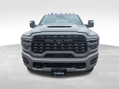 2026 RAM 3500, $0. Photo 9