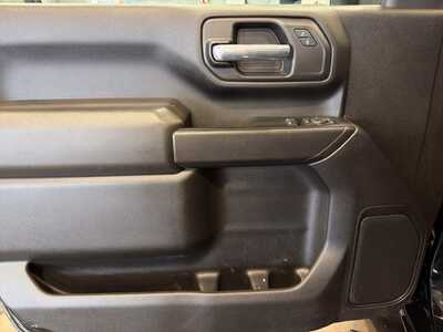 2024 Chevrolet 3500 Reg Cab, $44500. Photo 10