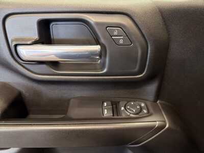 2024 Chevrolet 3500 Reg Cab, $44500. Photo 11