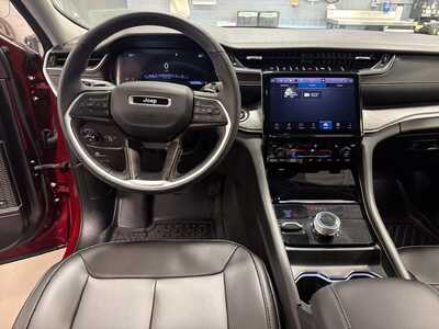 2024 Jeep Grand Cherokee L, $30000. Photo 6