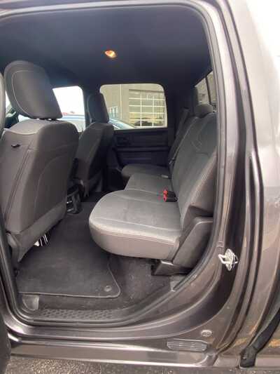 2022 RAM 2500 Crew Cab, $40000. Photo 5