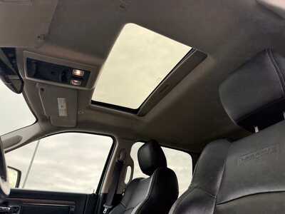 2017 RAM 1500 Crew Cab, $20000. Photo 10
