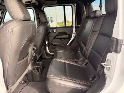 2021 Jeep Gladiator, $31000. Photo 12