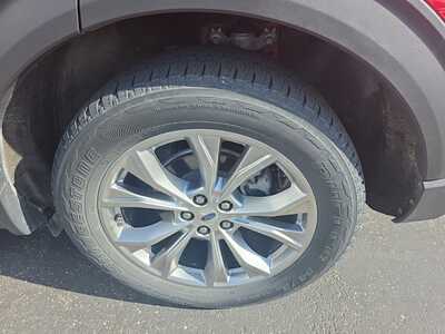 2020 Ford Explorer, $22500. Photo 9