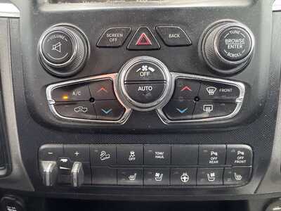 2017 RAM 2500 Crew Cab, $24000. Photo 8