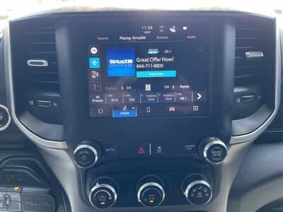 2022 RAM 2500 Crew Cab, $37000. Photo 4