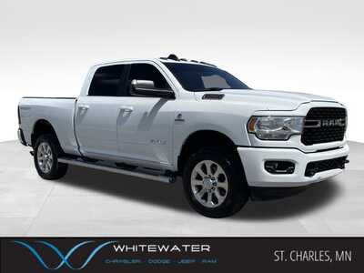 2022 RAM 2500 Crew Cab, $37000. Photo 1
