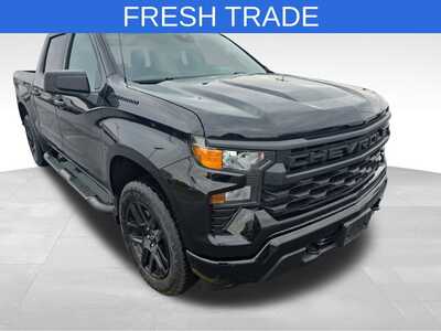 2024 Chevrolet 1500 Crew Cab, $35000. Photo 1