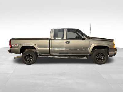 2006 Chevrolet 2500 Ext Cab, $0. Photo 2