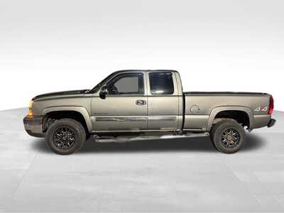 2006 Chevrolet 2500 Ext Cab, $0. Photo 6