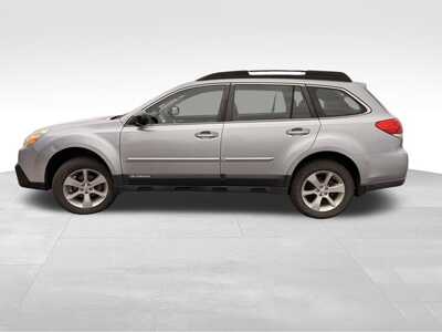 2014 Subaru Outback, $0. Photo 11