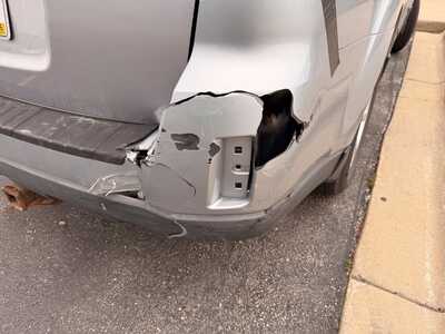 2014 Subaru Outback, $0. Photo 7