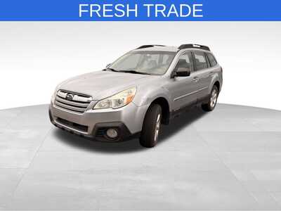 2014 Subaru Outback, $0. Photo 1