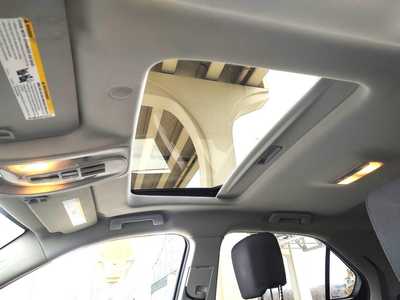 2015 Equinox Equinox, $6995. Photo 9