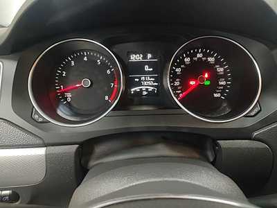 2015 Volkswagen Jetta, $8495. Photo 7