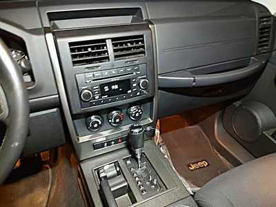 2011 Jeep Liberty, $7995. Photo 12
