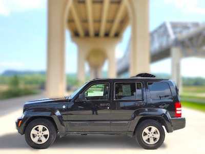 2011 Jeep Liberty, $7995. Photo 2