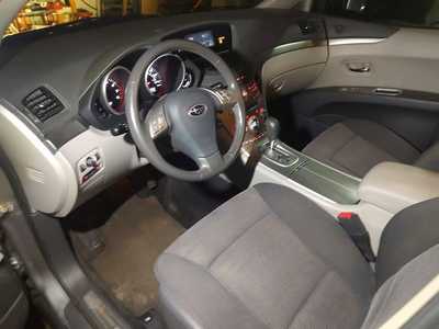 2011 Subaru Tribeca, $6495. Photo 9