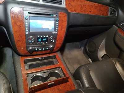 2012 Chevrollet Suburban, $7995. Photo 11
