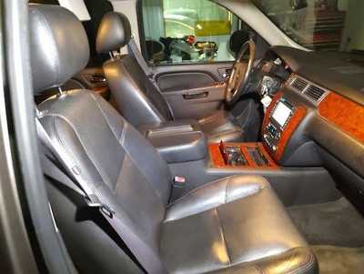 2012 Chevrollet Suburban, $7995. Photo 12