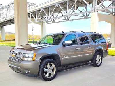 2012 Chevrollet Suburban, $7995. Photo 1