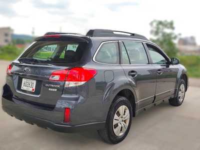2013 Subaru Outback, $7995. Photo 5