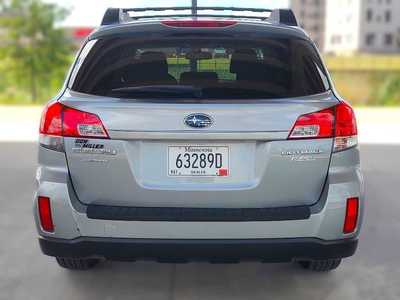 2010 Subaru Outback, $6495. Photo 4