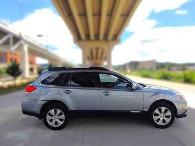 2010 Subaru Outback, $6495. Photo 7