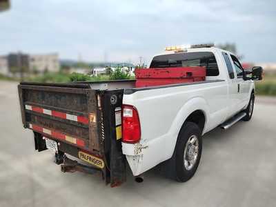 2014 Ford F250, $9995. Photo 6