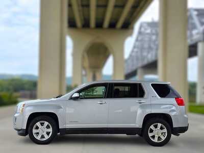 2015 GMC Terrain, $6995. Photo 2