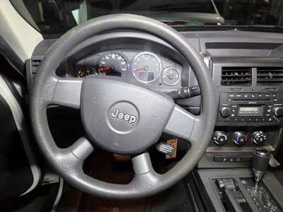 2010 Jeep Liberty, $5995. Photo 10