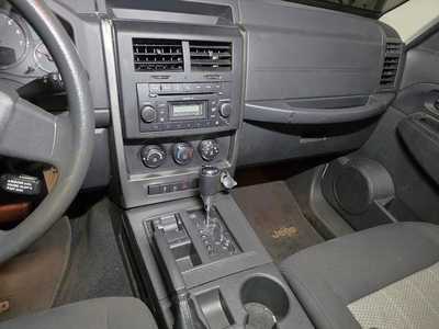 2010 Jeep Liberty, $5995. Photo 11