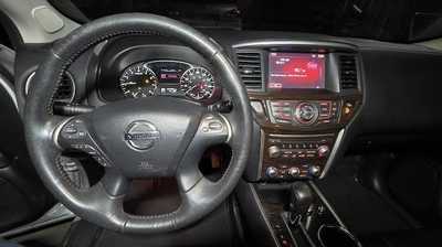 2014 Nissan Pathfinder, $9995. Photo 11