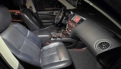 2014 Nissan Pathfinder, $9995. Photo 12