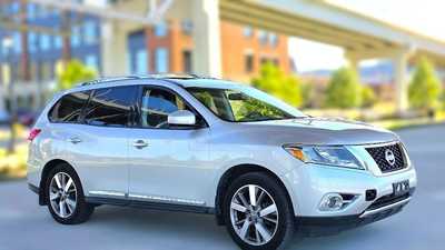 2014 Nissan Pathfinder, $9995. Photo 7