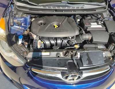 2012 Hyundai Elantra, $3995. Photo 11