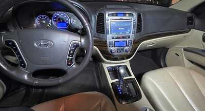 2012 Hyundai Santa Fe, $4995. Photo 11