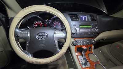 2008 Toyota Highlander, $3995. Photo 10