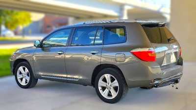2008 Toyota Highlander, $3995. Photo 3
