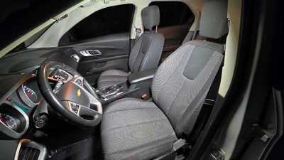 2016 Chevrolet Equinox, $8995. Photo 11