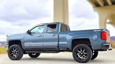 2014 Chevrolet 1500 Ext Cab, $15995. Photo 2