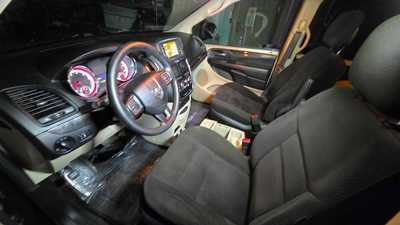 2016 Dodge Caravan, Grand, $4995. Photo 7