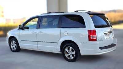 2010 Chrysler Town & Country, $2995. Photo 3