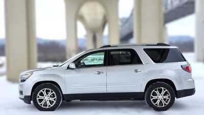 2015 GMC Acadia, $6495. Photo 2