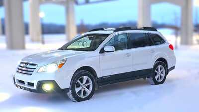 2013 Subaru Outback, $6995. Photo 1
