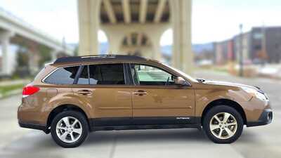 2013 Subaru Outback, $7495. Photo 6