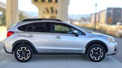 2017 Subaru Crosstrek, $13995. Photo 6