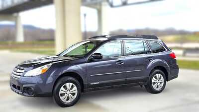 2013 Subaru Outback, $6995. Photo 1